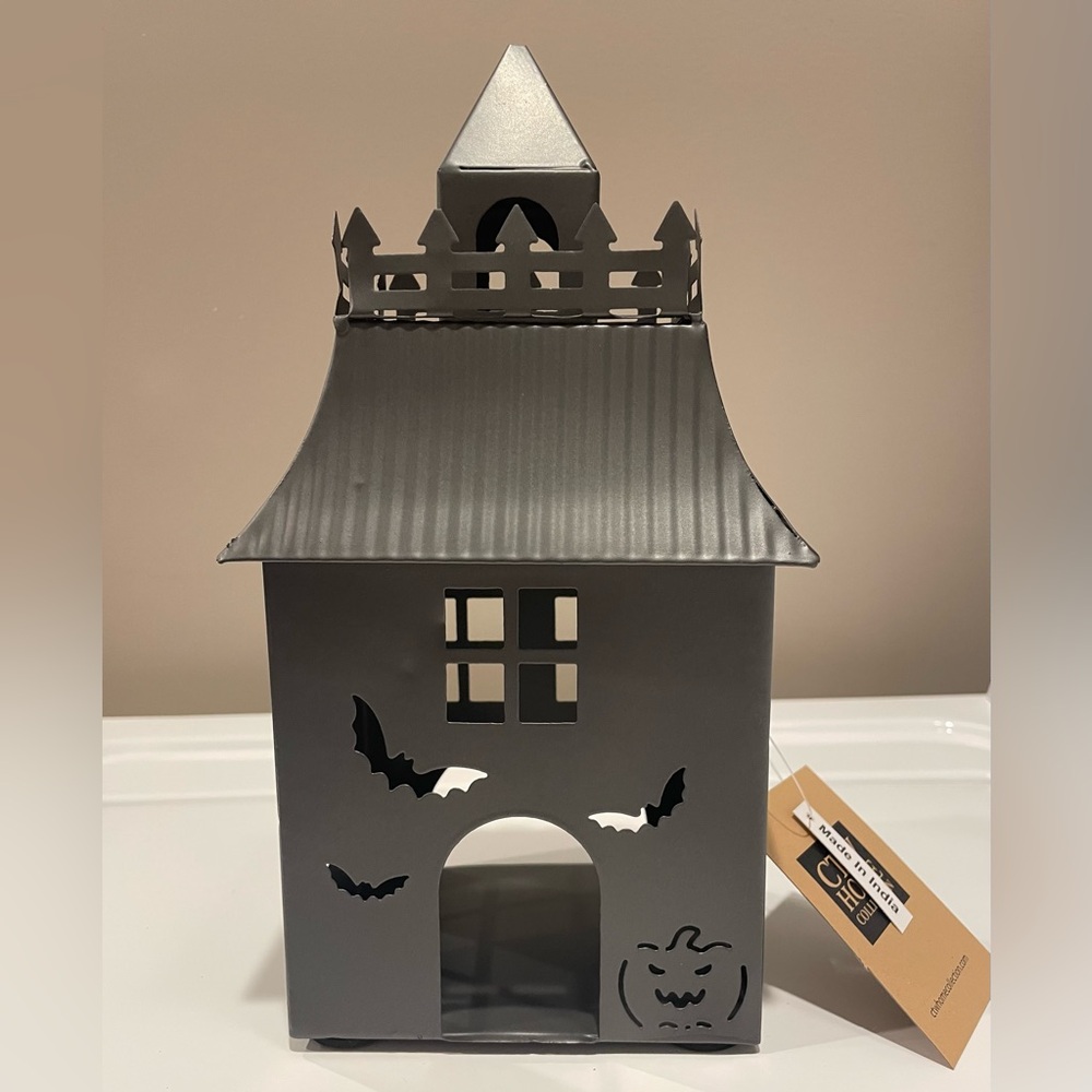 NWT Metal Haunted Tower Illuminary